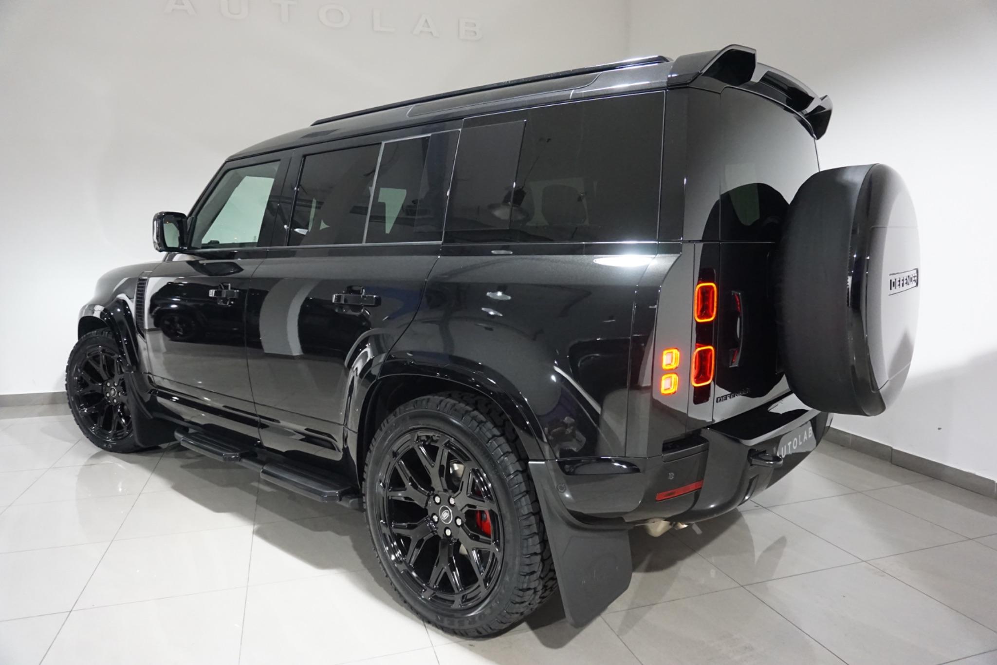 Land Rover Defender 110 3.0 D250 MHEV X-Dynamic HSE Auto 4WD Euro 6 (s/s) 5dr